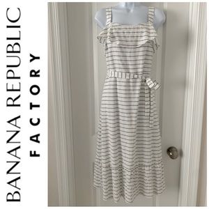 Banana Republic Striped White and Black Midi Dress Size 8